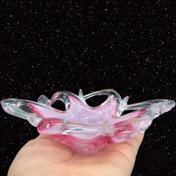 Decorative Art Glass Pink Clear Bowl Basket Swirly Edges 6.5"Wide 2"Tall - Picture 2 of 11